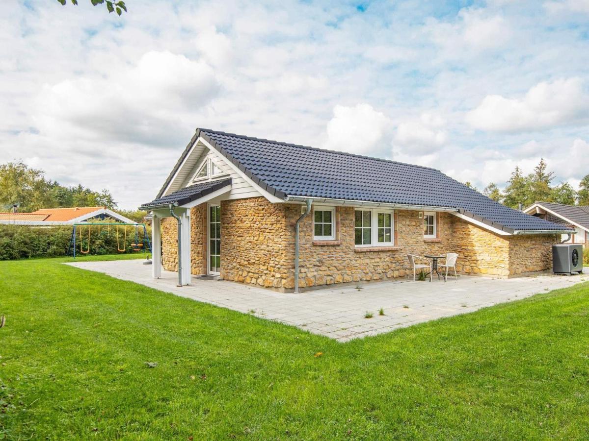6 Person Holiday Home In Ansager エクステリア 写真