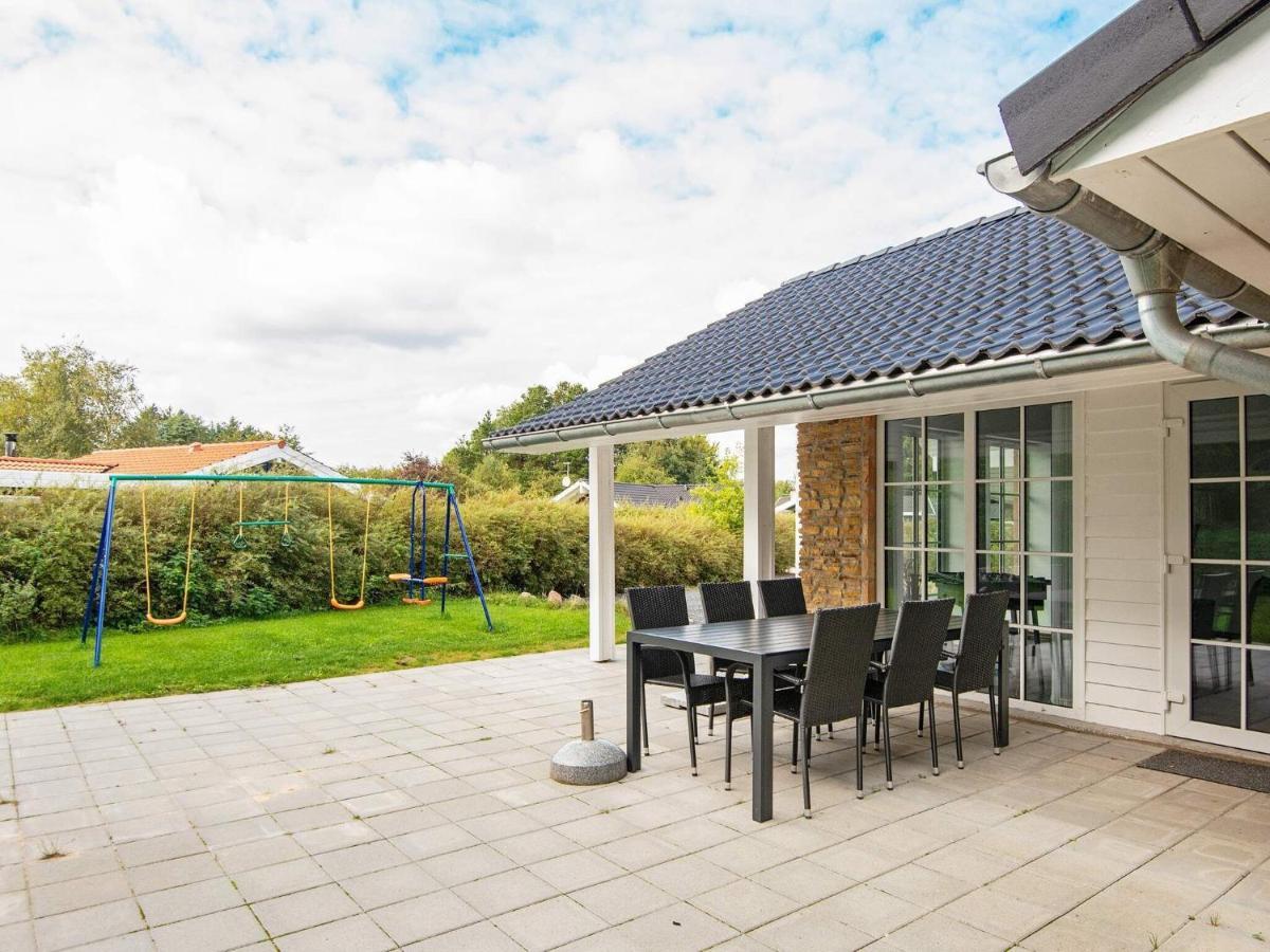 6 Person Holiday Home In Ansager エクステリア 写真